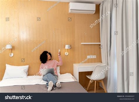 Air Conditioning In Bedroom: Over 1,966 Royalty-Free Licensable Stock ...