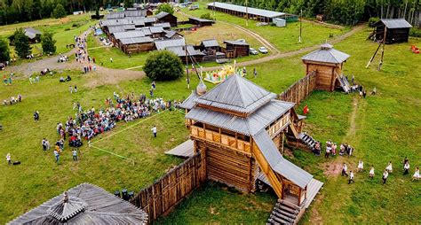 ВМузей - Купить онлайн билет, абонемент в Архитектурно-этнографический ...
