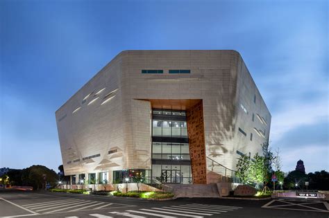 The Second Graphic Information Center by Tongji Architectural Design (Group) Co. Ltd - 谷德设计网