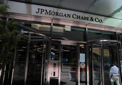 JP Morgan Chase unveils financial and capital markets projections for 2024