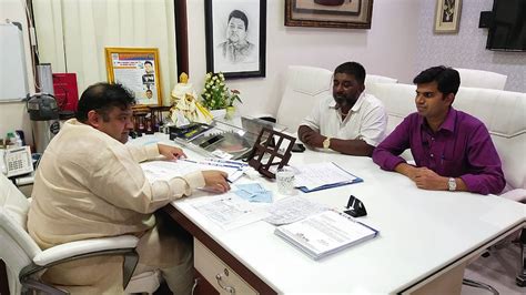 Prominent Labour Leader Abhijeet Rane meeting with SEW Engineering ...
