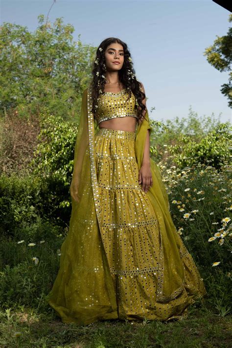 Yellow Silk Lehenga Set – Neha Khullar