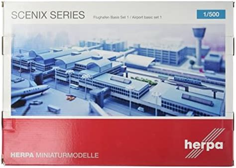 Daron 1/500 Herpa Airport Basic Set : Amazon.in: Toys & Games