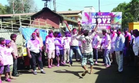 Enthusiasm marks Holi in Sanguem