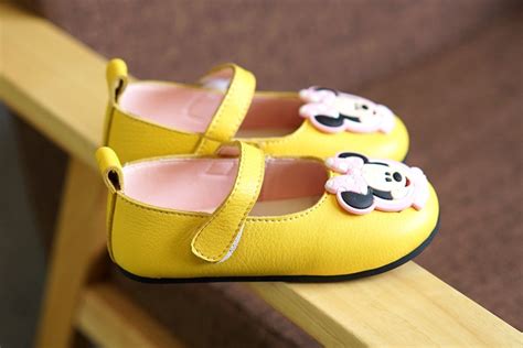 Shoes卡通图片 的图像结果