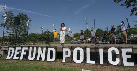Minneapolis City Council Members Announce Intent To 'Dismantle' Police ...
