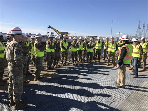 Fort Campbell engineers receive USACE overview and tour Kentucky Lock ...