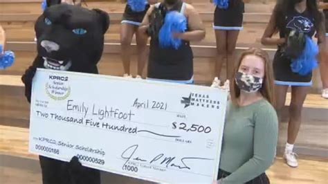 KPRC 2 Senior Scholarship: Meet Emily Lightfoot, the senior dedicated ...