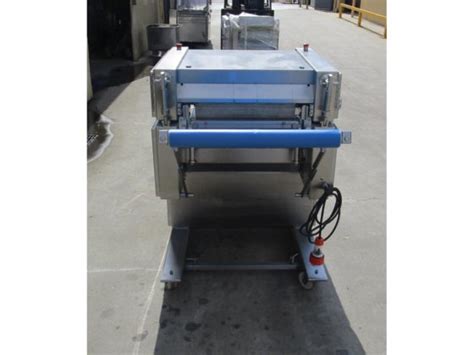 2002 Cretel 560A in Campbellfield, Victoria, Australia