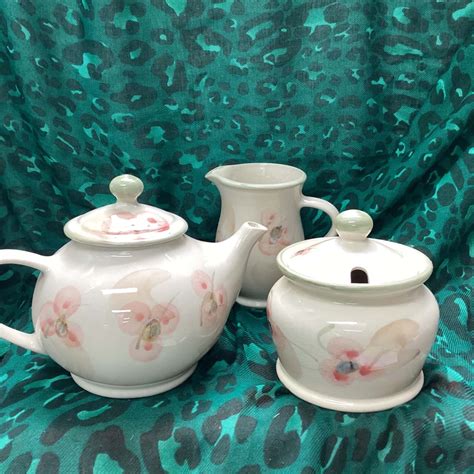 Robert Gordon Pottery Tea Set