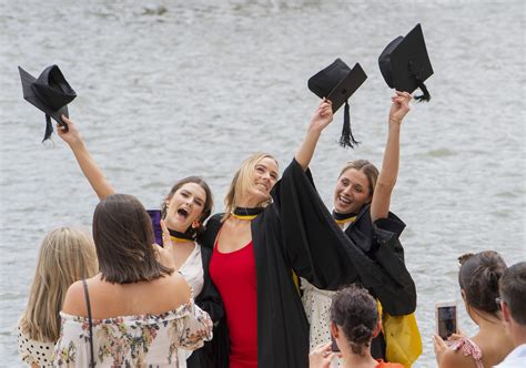 Support Bond scholarships this Giving Day | Bond University | Gold Coast, Queensland, Australia