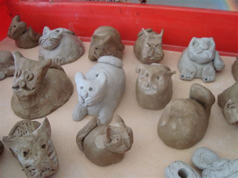 Once upon an Art Room: Clay - Project 1 - Pinch Pot Animals