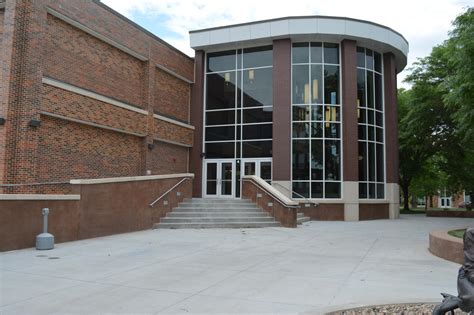 Wayne State College Conn Library | Beckenhauer Construction Inc ...