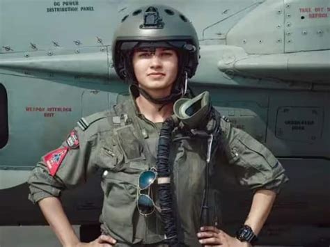 Avani Chaturvedi to be first IAF woman pilot to participate in aerial ...