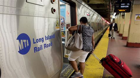 LIRR finalizes plans for Penn Station NYC repairs and the 'Summer of ...