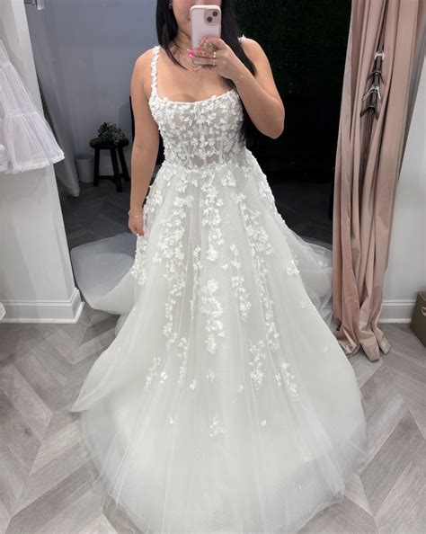 Martina Liana New Wedding Dress Save 13% - Stillwhite