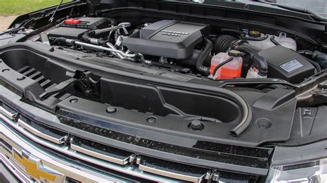 2021 Chevrolet Tahoe Diesel First Drive Review | AutoTrader.ca