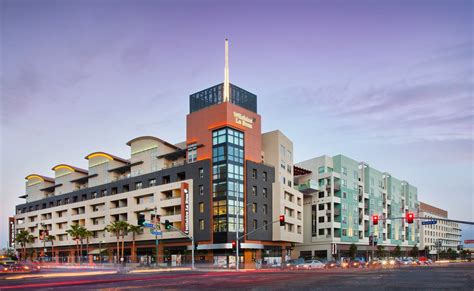 Wilshire & La Brea by TCA Architects - Architizer