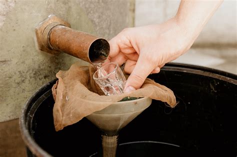 What Is Moonshine? What Alcohol Is It Made Of?