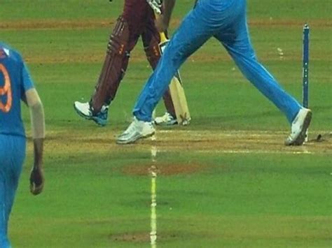 अब गेंदबाज को मिलेगा संदेह का लाभ, मैदानी अंपायर नहीं दे सकेगा नो-बॉल ...