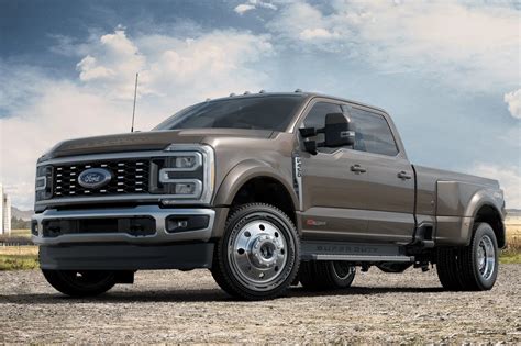 2025 Ford F-450 Super Duty Pricing, Photos & Specs