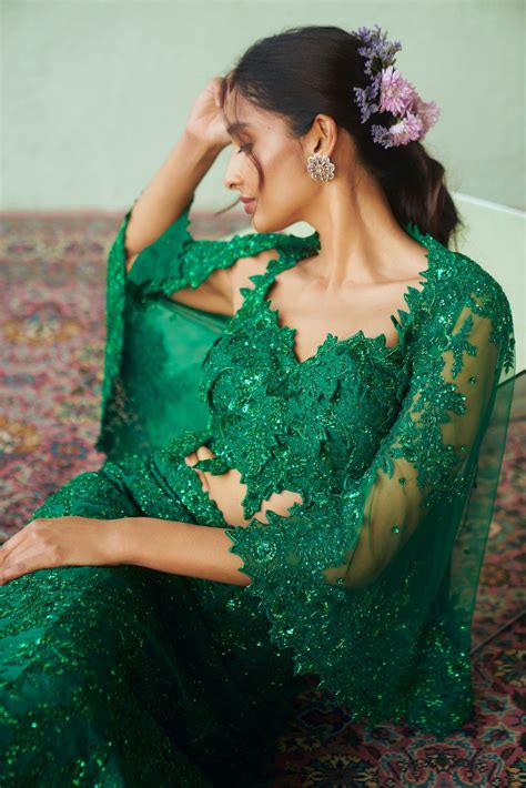 Cutdana Work Trail Lehenga Set – Deval The Multi Designer Store