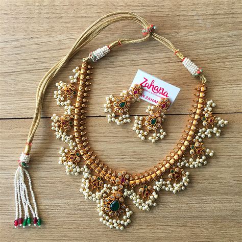 Tear Drop Cluster Pearl White Stone Set (Guttapusalu) – zahana