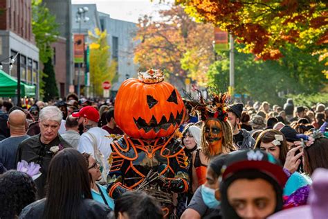 Spooky Guide to Salem, Massachusetts, for the Halloween Season