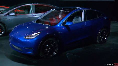 Tesla Reveals Model Y, the New Mid-Size SUV - Tech