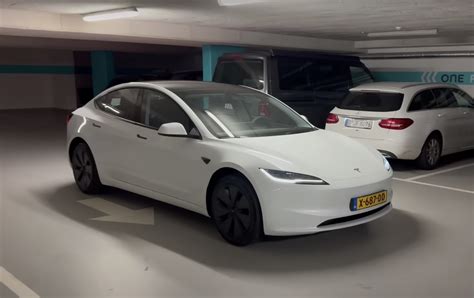Tesla Model 3 Highland Build Quality Review | BMW i4 Forum