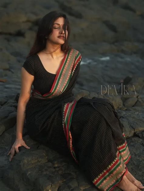 DEVIKA TEXTILES Black Anuradha Lining Pattern Narayanapet Pure Cotton ...
