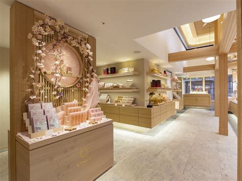 KINKA SPECIALTY STORE FOR GOLDLEAF COSMETICS - All You Need to Know ...