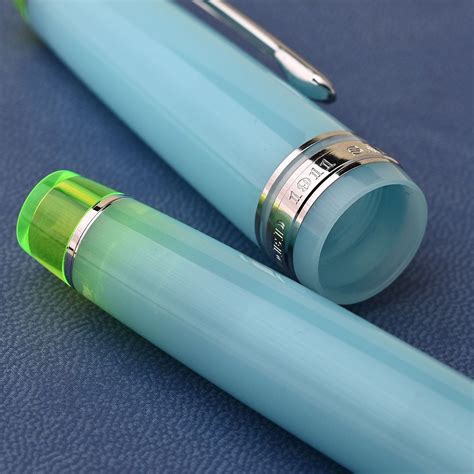 Sailor Cocktail Blue Lagoon(S. E.) Fountain Pen | Shop Online | Sailor ...