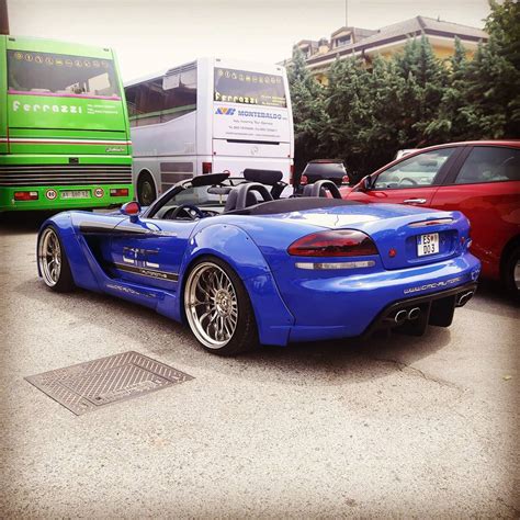 Widebody Dodge Viper SRT10 : r/Dodge