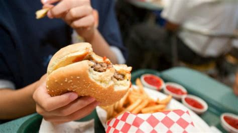 Maharashtra Takes A Big Step Towards Good Health, Govt Bans Sale Of ...