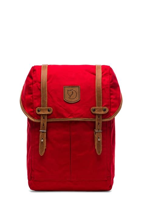 Fjallraven Rucksack No.21 Medium in Red | REVOLVE