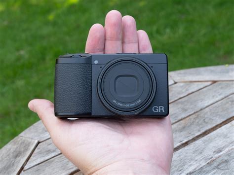 Ricoh Gr Digital Iii Vs Ricoh Gr Iiix Specs | Digital World
