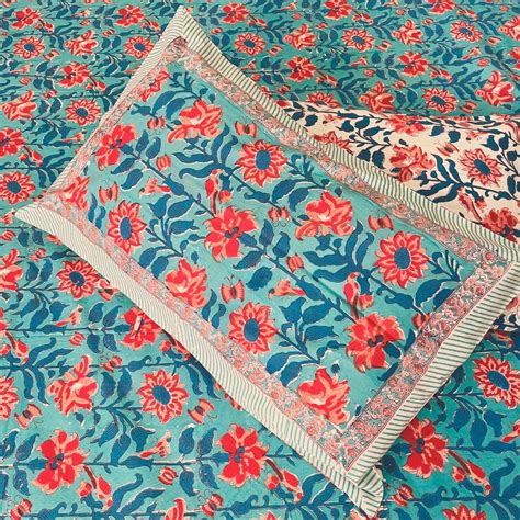 Floral Dreams Bed Sheet with Pillow Covers – Cotton Curio