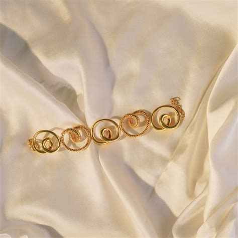 Nihiraa India - Contemporary Jewellery – nihiraa