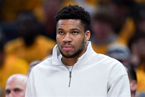 Bucks' Giannis, Damian Lillard Out for NBA Playoff Game 5 vs. Pacers ...