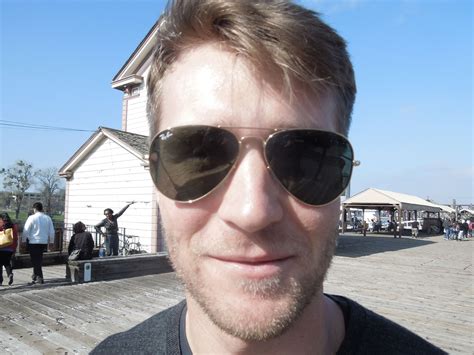 Age Chart - 24 year old man non-smoker Ryan