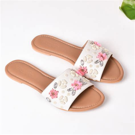 Cherry Blossom Flats – Solehouse.in