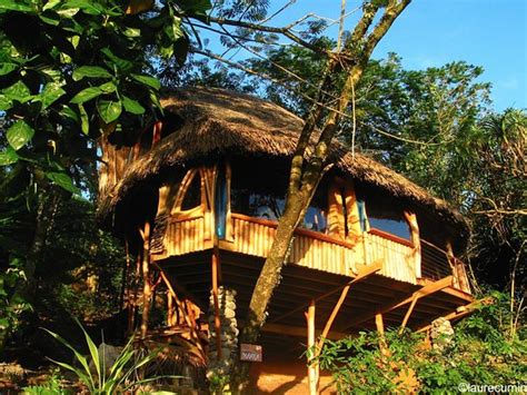 VANIRA LODGE (Teahupoo, Tahiti) - Villa Reviews, Photos, Rate ...