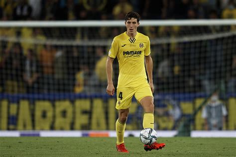 Pau Torres opens up on decision to reject Tottenham transfer offer