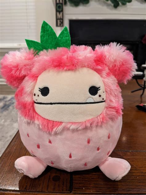 Custom Pink Strawberry Bigfoot💕🍓 : r/squishmallow