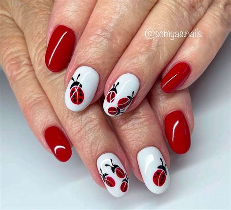 41 Ladybug Nail Designs That Are Anything but Ordinary