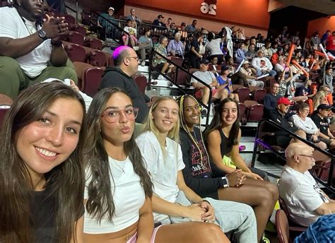 caroline ducharme nika muhl paige bueckers aaliyah edwards ines ...