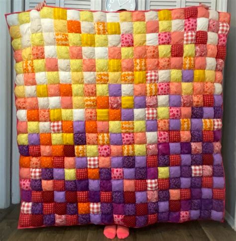 HOW TO MAKE A PUFF QUILT | Ombre | Step-by-Step Tutorial - YouTube ...