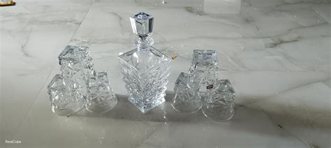 INOVIQUE Solitaire Crystal Liquor Decanter Bottle (850ML) with Matching ...