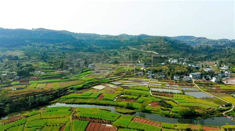 湖南省湘潭市有一个县，县城建在湘江边，和市区隔江相望_湘潭县